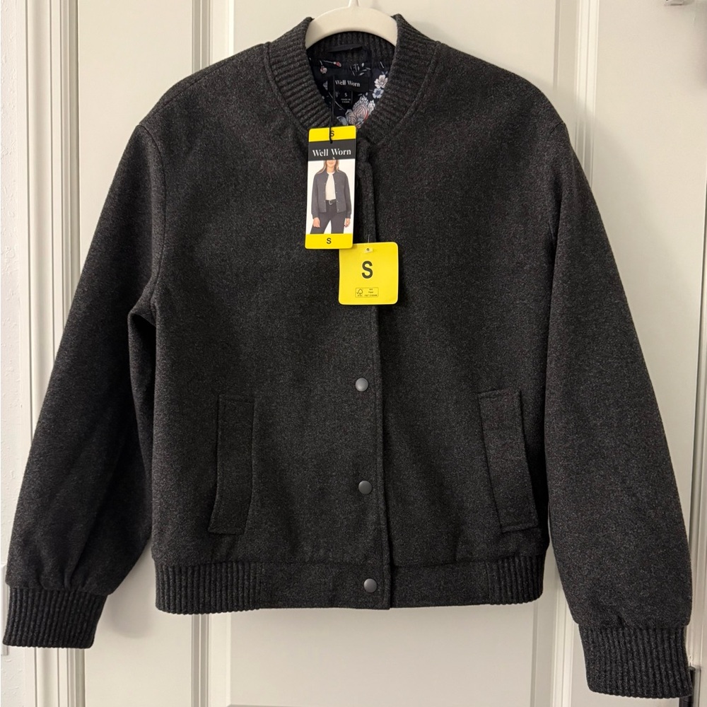 Women’s Well Worn Bomber Jacket Gray size Small NWT